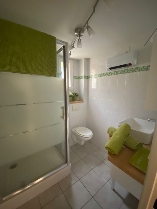 Location villa mitoyenne Le Baracr�s N&deg;0631 image 2