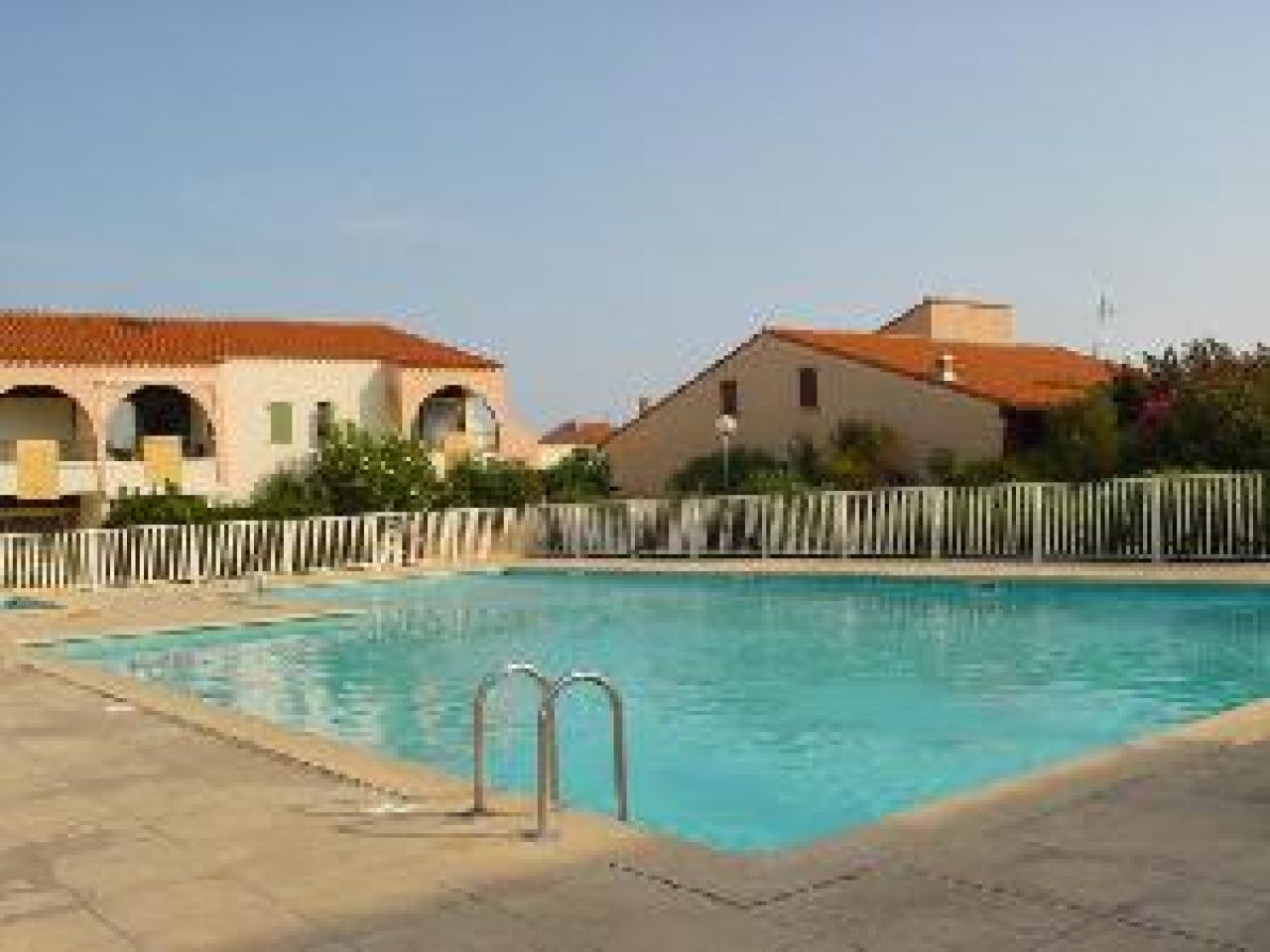 Location villa mitoyenne Le Baracr�s N&deg;1202 image 1