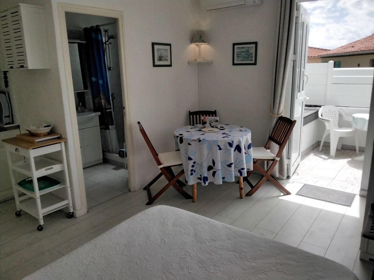 Location studio Le Baracr�s N&deg;2362 image 1