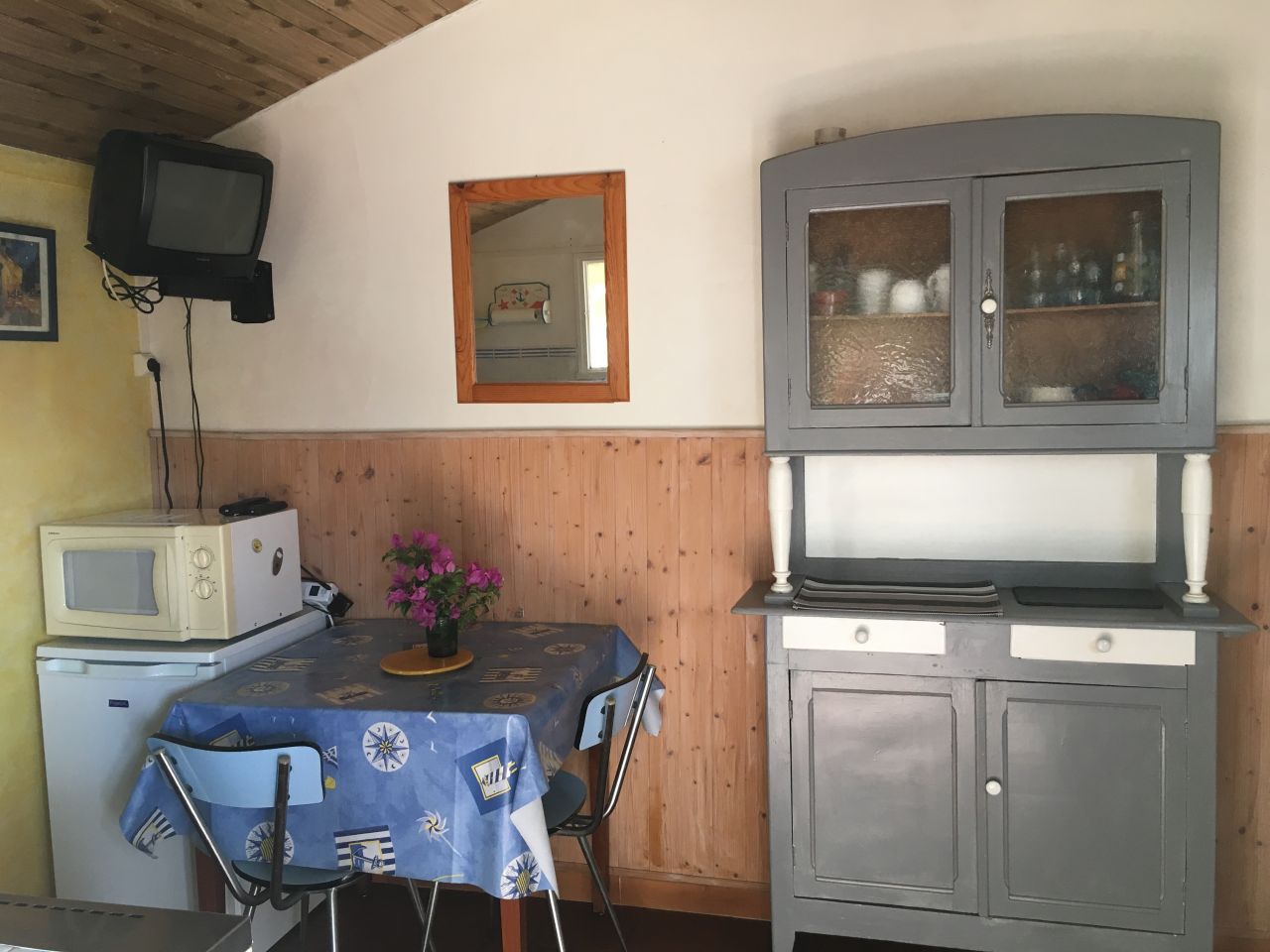 Location studio Le Baracr�s N&deg;2364 image 5