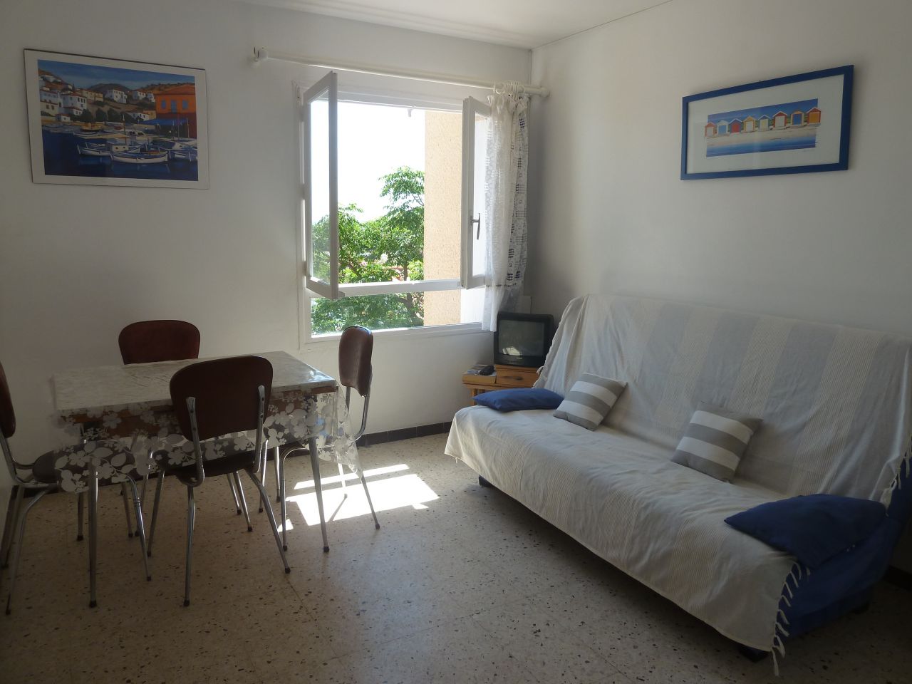 Location appartement Le Baracr�s N&deg;2365 image 2