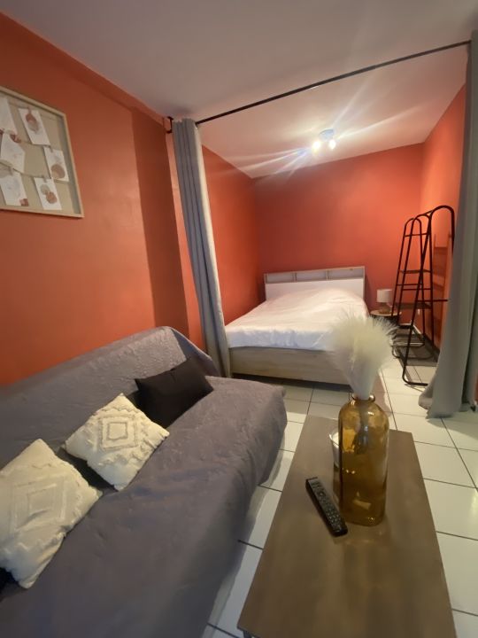 Location studio Le Baracrs N°6715 image 4
