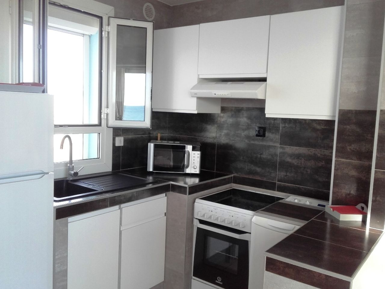 Location appartement Le Baracr�s N&deg;7985 image 3